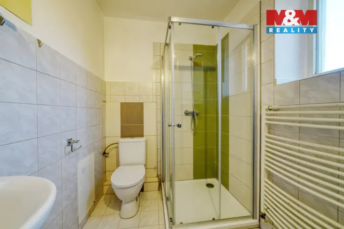 Pronájem bytu 1+kk, Cheb, Růžová, 27 m2