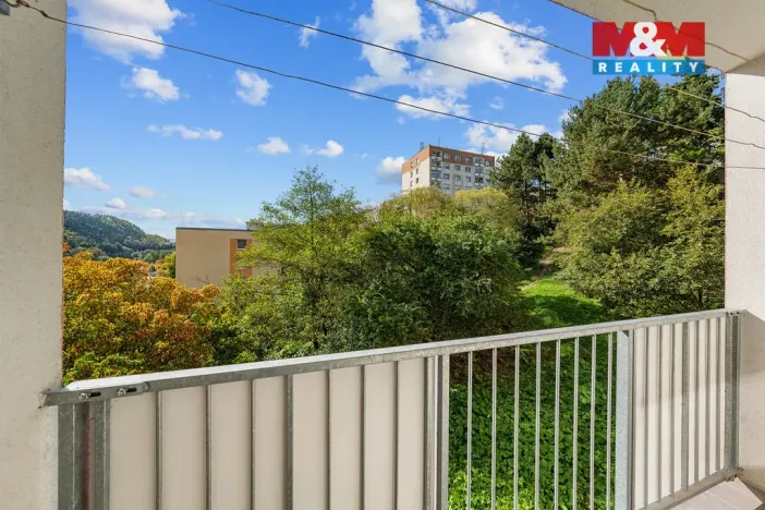 Pronájem bytu 3+1, Děčín - Děčín IX-Bynov, Sokolská, 67 m2