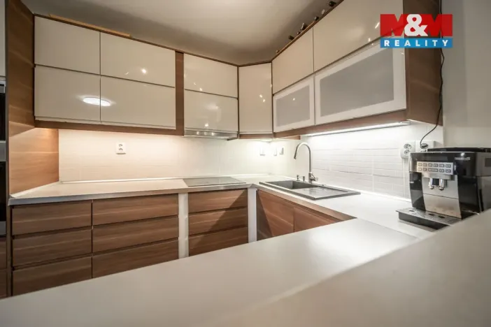 Prodej bytu 4+kk, Praha - Stodůlky, Píškova, 86 m2