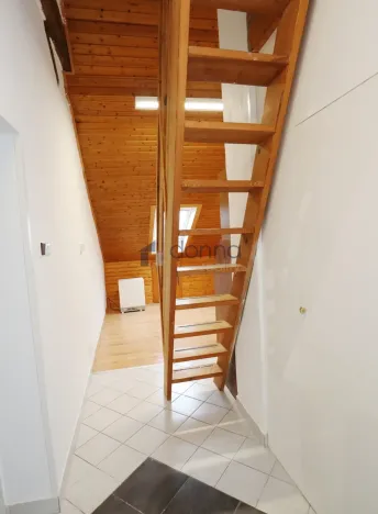 Pronájem bytu 2+kk, Praha, Nad Královskou oborou, 35 m2