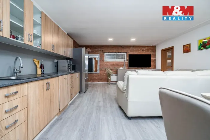 Prodej rodinného domu, Horní Třešňovec, 847 m2