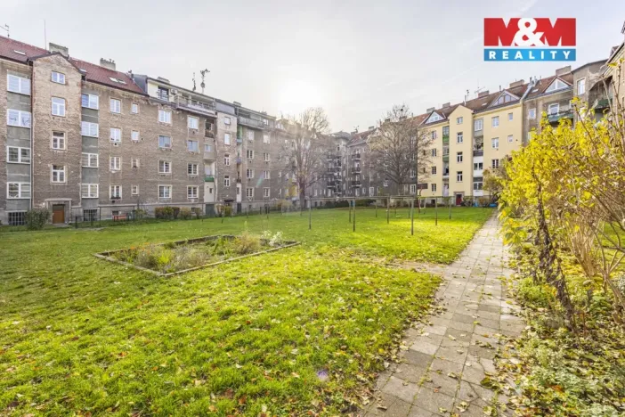 Prodej bytu 1+1, Hradec Králové, Střelecká, 51 m2