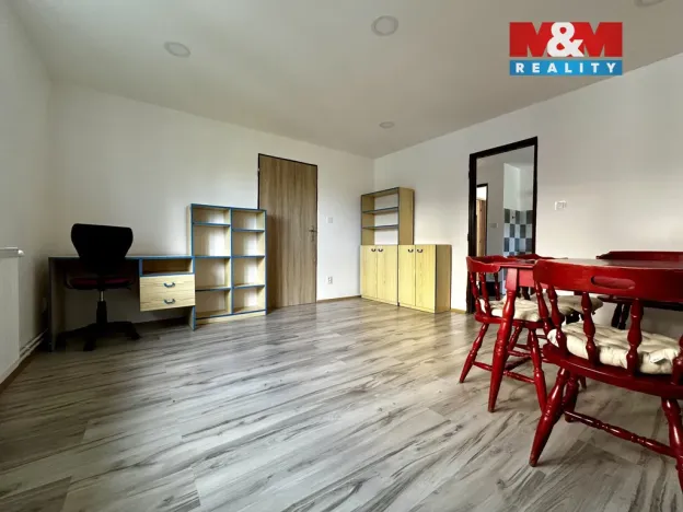 Prodej rodinného domu, Kamýk nad Vltavou, 194 m2