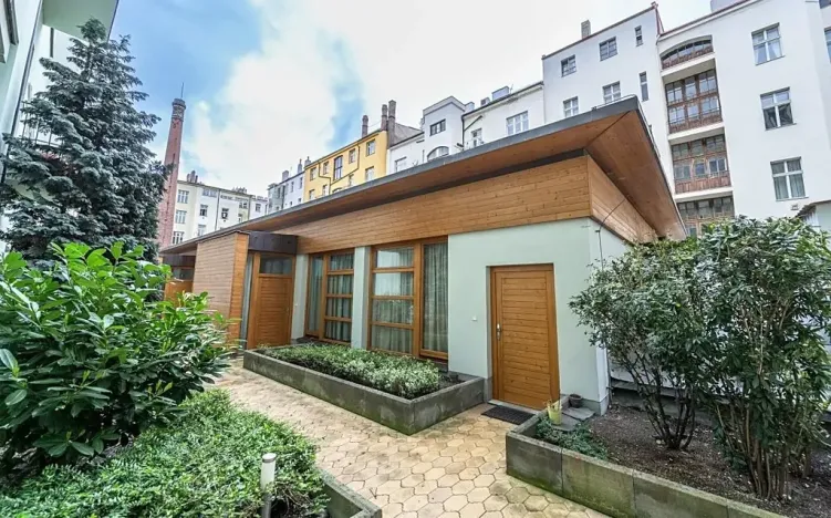 Pronájem atypického bytu, Praha - Staré Město, Bílkova, 40 m2