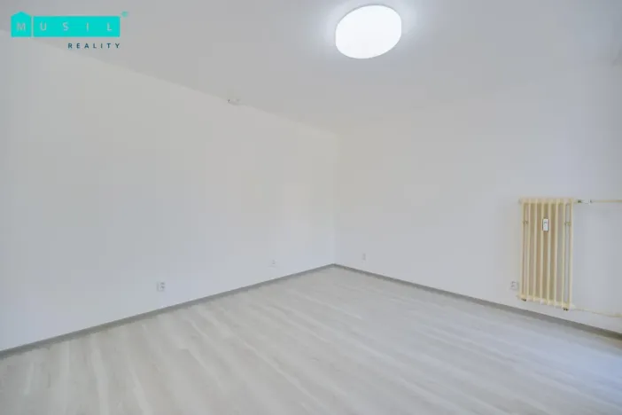 Pronájem bytu 1+kk, Olomouc - Neředín, Neředínská, 34 m2
