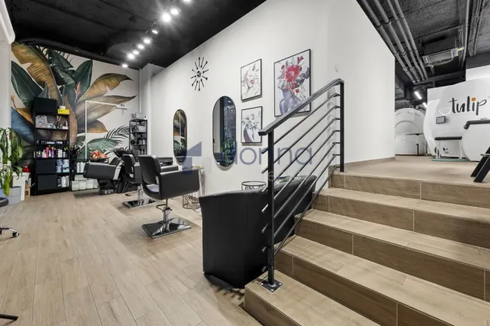 Pronájem obchodního prostoru, Praha, Sokolovská, 363 m2