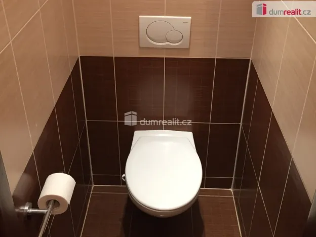 Pronájem bytu 3+1, Praha - Háje, Stříbrského, 73 m2