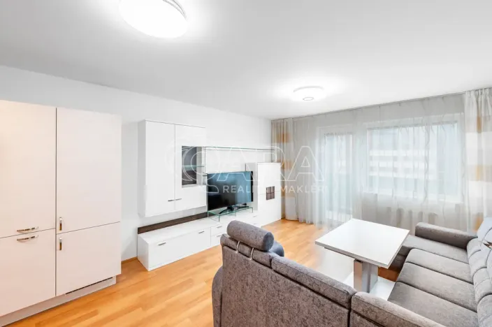 Pronájem bytu 2+kk, Praha, Fikerova, 62 m2