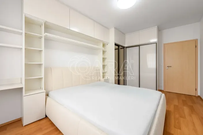 Pronájem bytu 2+kk, Praha, Fikerova, 62 m2