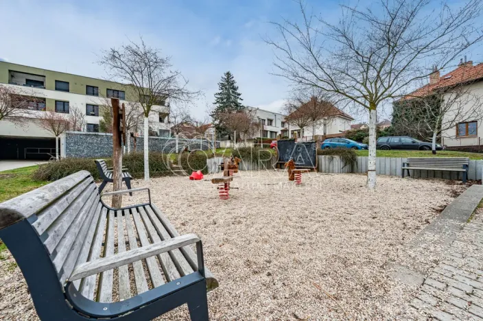 Pronájem bytu 2+kk, Praha, Fikerova, 62 m2