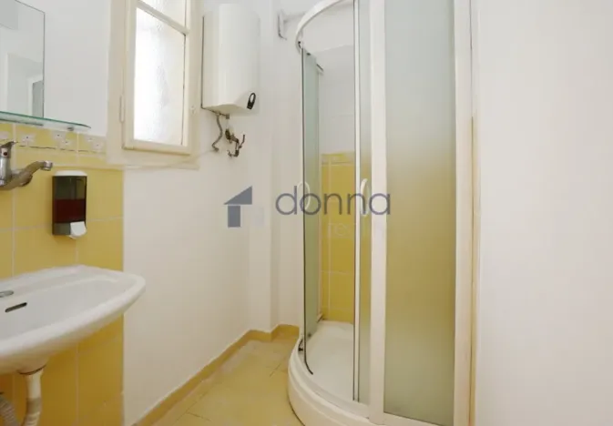 Pronájem kanceláře, Praha, Korunní, 83 m2