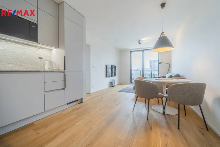 Prodej bytu 2+kk, Praha - Břevnov, Radimova, 67 m2