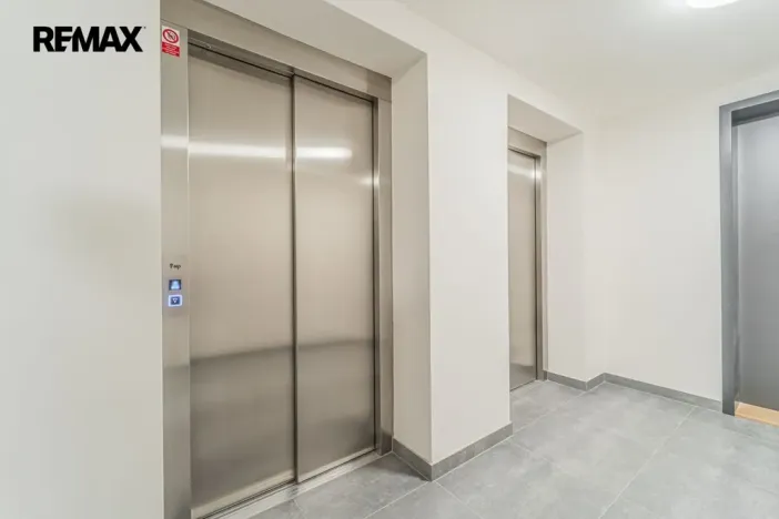 Prodej bytu 2+kk, Praha - Břevnov, Radimova, 67 m2