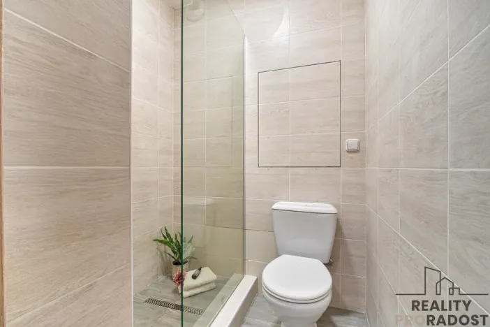 Pronájem bytu 1+kk, Karviná, Prameny, 20 m2