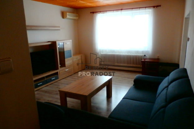 Prodej bytu 3+1, Božice, 74 m2