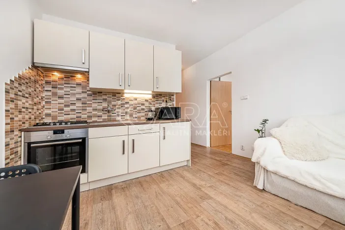 Pronájem bytu 1+1, Liberec - Liberec III-Jeřáb, Vaňurova, 37 m2