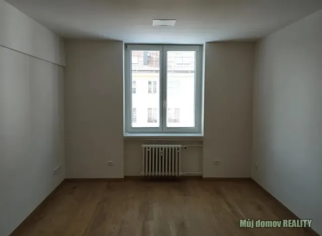 Pronájem bytu 1+1, Praha - Nusle, U družstva Repo, 37 m2