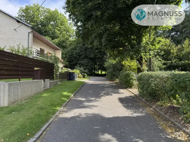 Prodej pozemku pro bydlení, Životice u Nového Jičína, 1977 m2