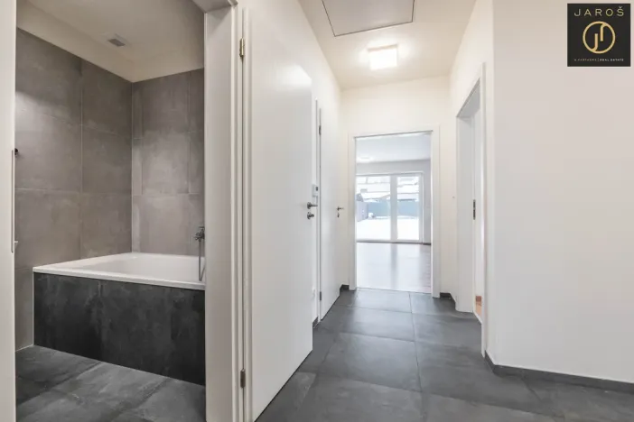 Prodej rodinného domu, Velvary, Svatojiřská, 93 m2