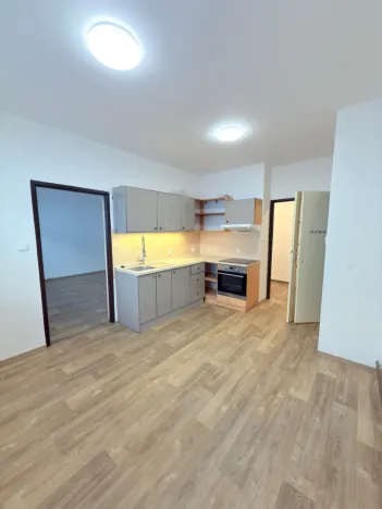 Prodej bytu 2+kk, Náchod, Žižkova, 42 m2