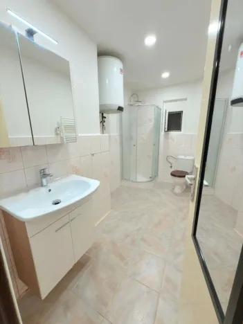 Prodej bytu 2+kk, Náchod, Žižkova, 42 m2