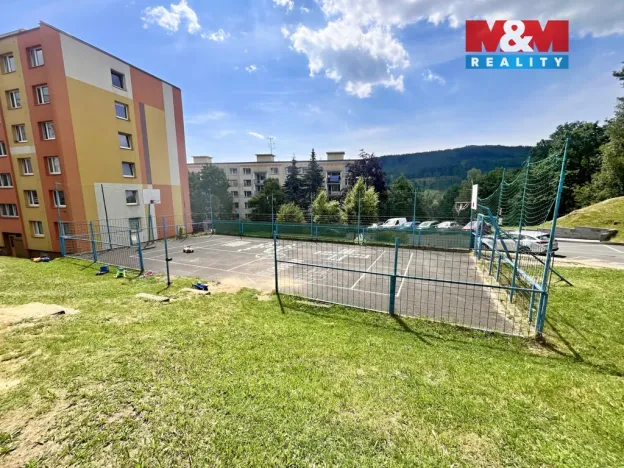 Pronájem bytu 2+1, Děčín - Děčín IX-Bynov, Kyjevská, 54 m2