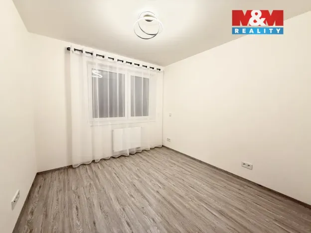 Pronájem bytu 2+kk, Praha - Hlubočepy, Fabiánové, 45 m2