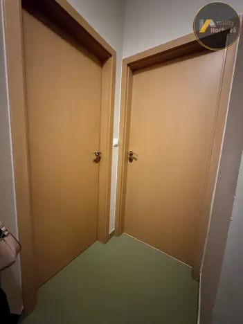 Pronájem bytu 2+kk, Praha - Letňany, Tupolevova, 46 m2