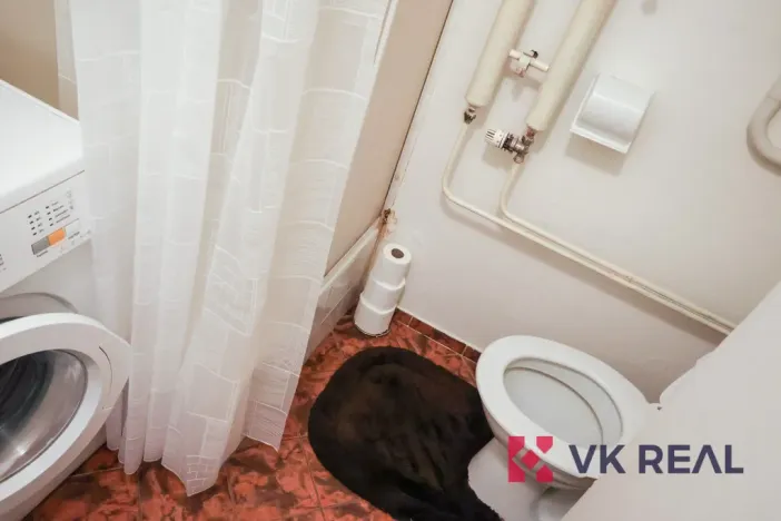 Pronájem bytu 1+kk, Praha - Břevnov, Na Petřinách, 34 m2