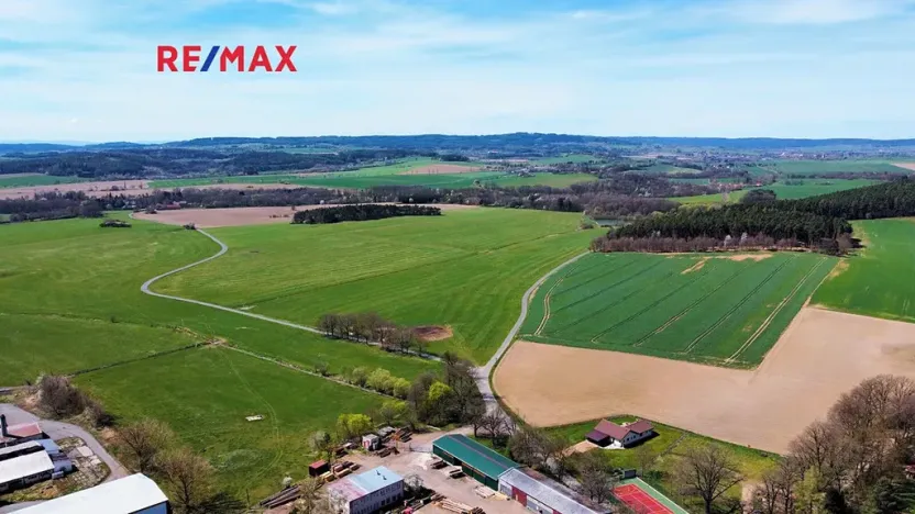 Prodej rodinného domu, Chrást, 280 m2