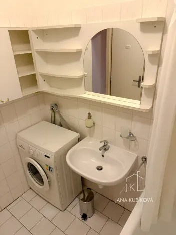 Pronájem bytu 1+kk, Vacenovice, Na Dědině, 31 m2