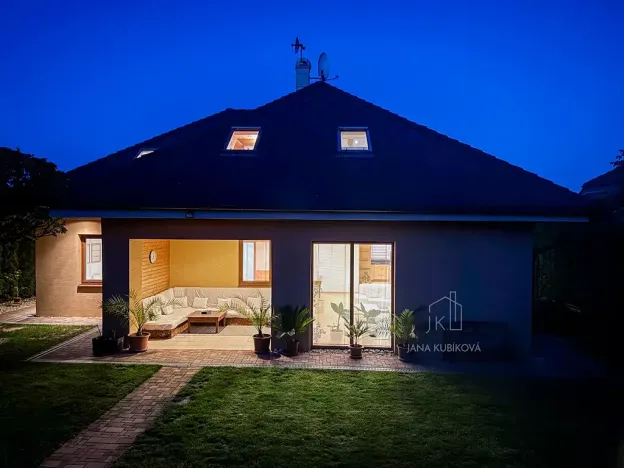 Prodej rodinného domu, Těmice, 252 m2