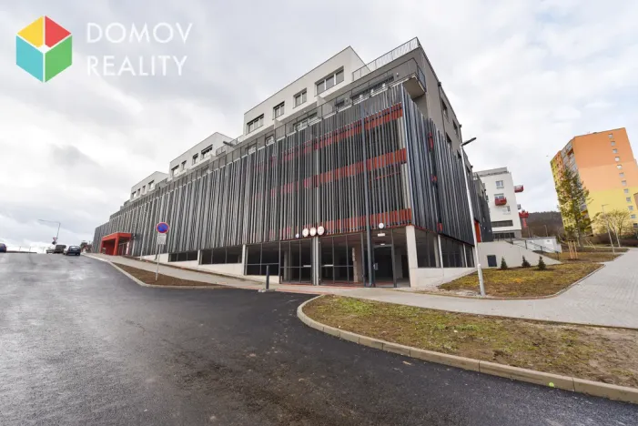 Prodej garážového stání, Beroun - Beroun-Město, Nepilova, 12 m2