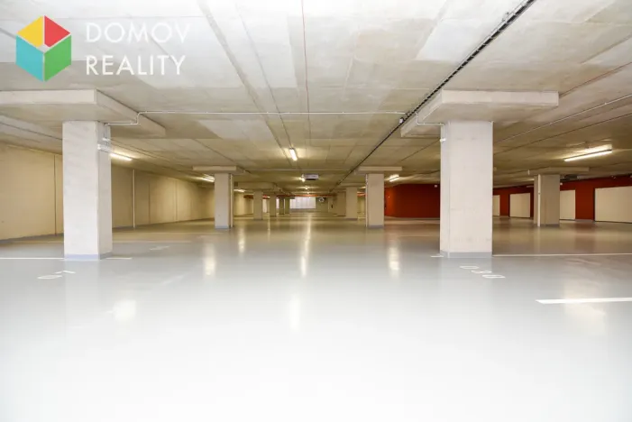 Prodej garážového stání, Beroun - Beroun-Město, Nepilova, 12 m2