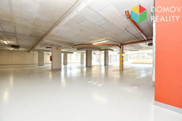 Prodej garážového stání, Beroun - Beroun-Město, Nepilova, 12 m2
