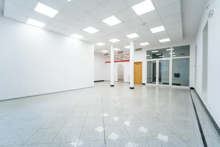 Pronájem kanceláře, Kolín - Kolín III, Legerova, 92 m2