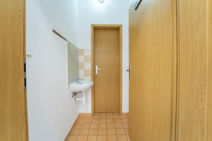 Pronájem kanceláře, Kolín - Kolín III, Legerova, 92 m2