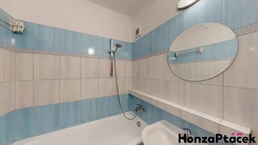 Prodej bytu 4+1, Praha - Černý Most, Kuttelwascherova, 97 m2