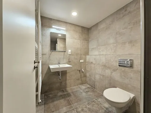 Pronájem bytu 1+kk, Praha - Hloubětín, Poděbradská, 34 m2