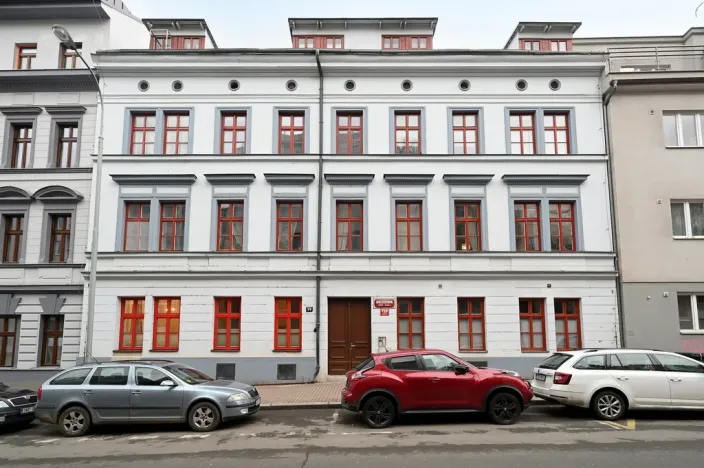 Pronájem bytu 2+kk, Praha - Košíře, Holečkova, 44 m2