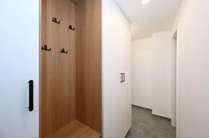 Pronájem bytu 2+kk, Praha - Košíře, Holečkova, 44 m2