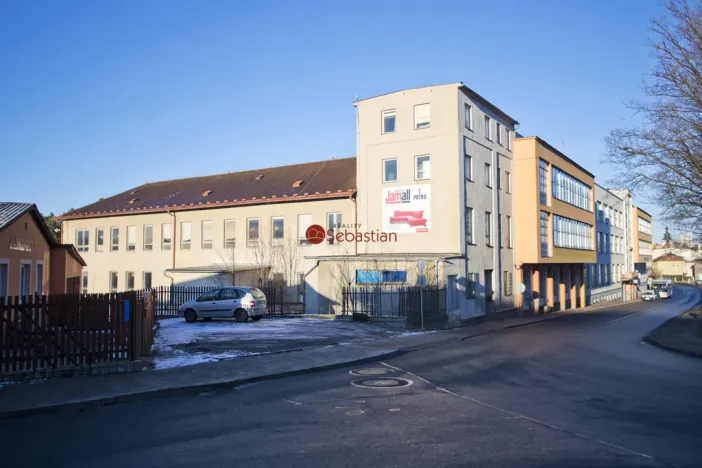 Pronájem skladu, Pelhřimov, Křemešnická, 139 m2