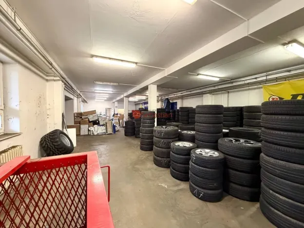 Pronájem výrobních prostor, Pelhřimov, Křemešnická, 530 m2