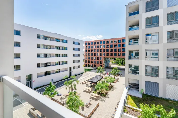 Pronájem bytu 2+kk, Praha - Vysočany, Odkolkova, 52 m2