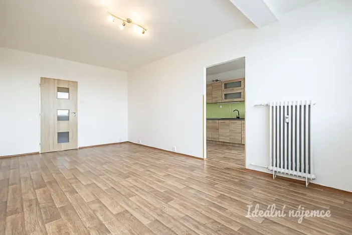 Pronájem bytu 3+1, Praha - Prosek, Vysočanská, 74 m2