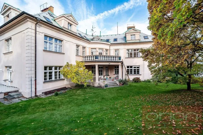 Pronájem bytu 6+kk a větší, Praha - Střešovice, Slunná, 300 m2