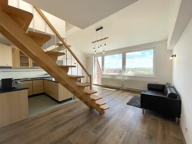 Pronájem bytu 3+kk, Praha - Smíchov, Nad Palatou, 75 m2