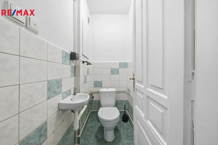 Pronájem bytu 2+kk, Hronov, T. G. Masaryka, 52 m2