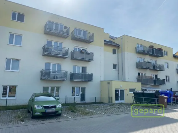 Pronájem bytu 3+kk, Chýně, Uherova, 68 m2