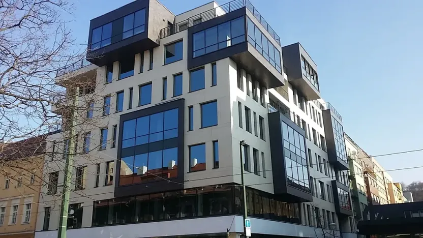 Pronájem kanceláře, Praha - Karlín, Thámova, 396 m2